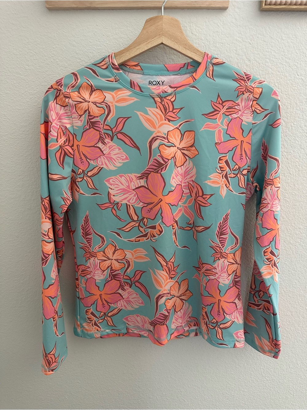 Roxy Rash Guards BUNDLE of 2 Printed Tropical Long Sleeved Tops - Picture 4 of 14